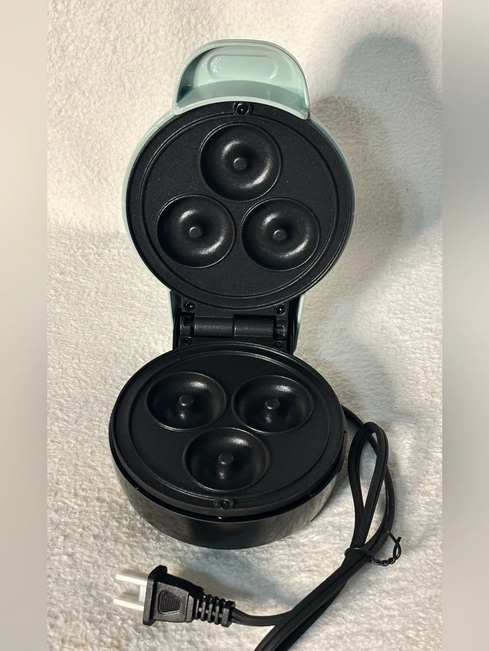 Abella Mini Rosquillera Donut Maker in Light Green